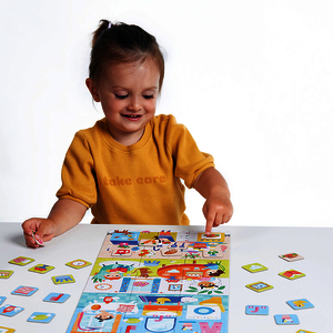 PUZZLE LA MAISON 24 PIECES + 32 CARTES ILLUSTREES